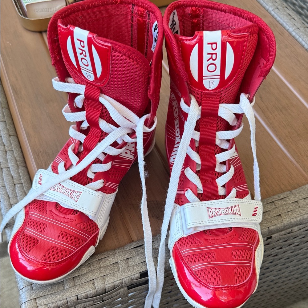 Kids Red and White Boxing Shoes